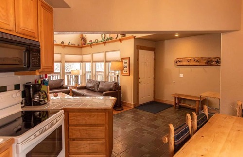 Salida Ski Chalet | Mt. Elbert Chalet at Creekside Chalets