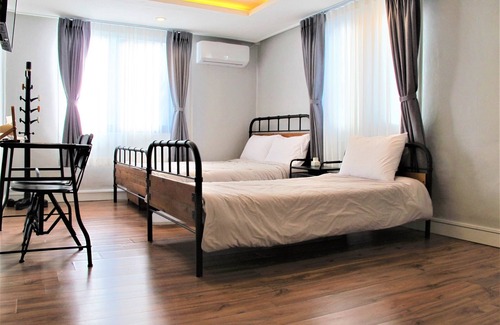 Sokcho Hotel | Mt Seorak the East Sea and Hot spring