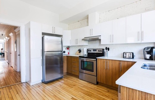 Mile End Apartment | MTLVR #08 | Chic Mile-End, 2Ba, near the mountain