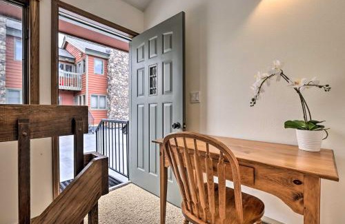 Silvercreek Apartment | Mtn View Granby Condo with In-Unit Hot Tub!