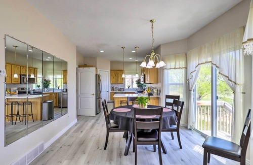 Saratoga Springs House | Mtn-View Home: Across From Lake + 30 Mi to Skiing!