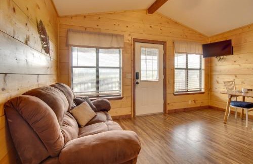 Mountain View House | Mtn-View Porch Arkansas Cabin Near White River