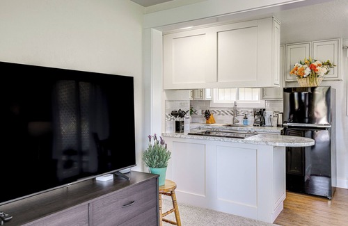 Stevensville Cottage | Mtn-View Stevensville Cottage: Hike, Fish, Explore