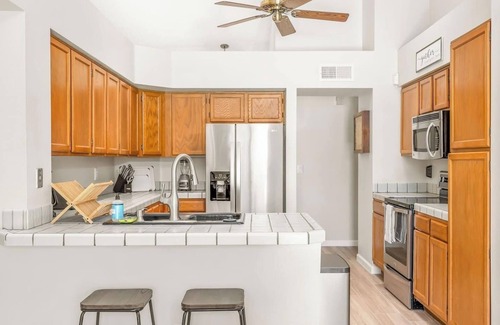 Tucson House | Mtn Views:A Secluded & Spacious Retreat w/Pool&Spa