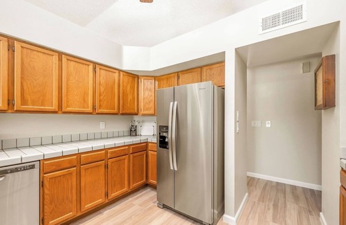 Tucson House | Mtn Views:A Secluded & Spacious Retreat w/Pool&Spa