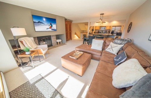 Keystone Condo | Mtn Views, Modern Furnishings, Shuttle to Slopes