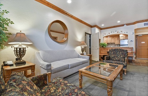 Midway Villa | Mtn Villa Retreat~Hot Spring, Skiing & Park City Villa 2018-2