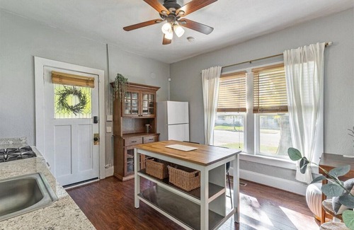 Franklin House | MTR Provo! 30+ day specials!