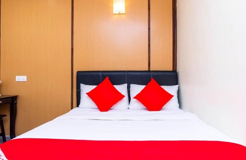 Sabak Aur Hotel | Muar City Hotel