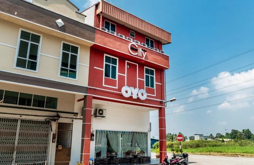 Sabak Aur Hotel | Muar City Hotel