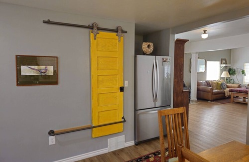 Haines House | Muddy Creek Manor - Country Charm & Beautiful Views! 2 Bdrm, 2 Bath