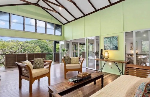 Mudjimba House | Mudjimba Beachhouse 2