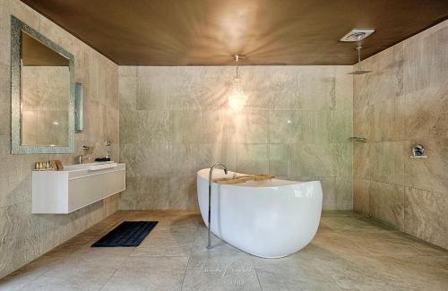 Yeagarup House | Mudstone Suites