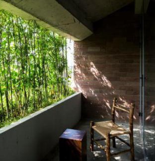 Cam Pho Hotel | Mulberry Collection Silk Eco