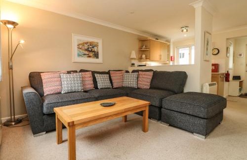 Falmouth House | Mulberry Cottage