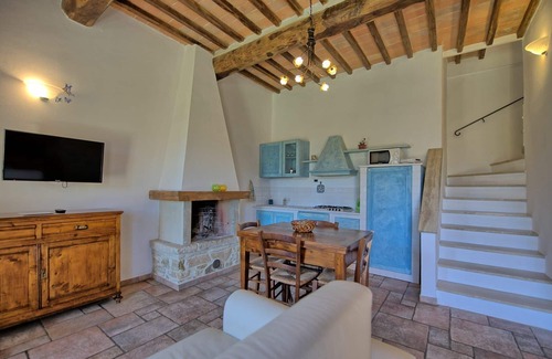 Simignano Apartment | Mulignone 13 - apartment in the heart of Chianti, Toscana.