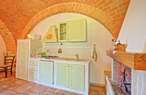 Simignano Apartment | Mulignone 8 - apartment in the heart of Chianti, Toscana.