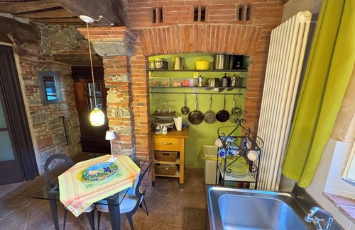 Capannori House | Mulino Torrigiani Valentina Apartment - Sleep to the sound of the brook!