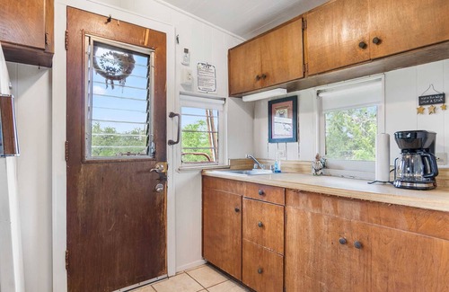 Bandera House | Muller's Ark Caboose