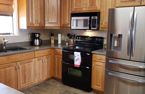 Jasper House | Multi-family house on Smith Lake! Boat dock, swim pier, and plenty of space!