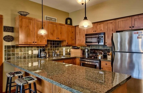 Sun Peaks Condo | Multi level 2 bedroom condo with ground floor entrance, easy access to ski trails