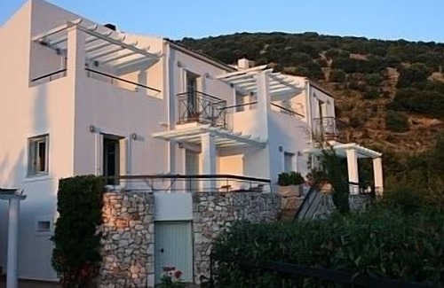 Agia Efimia Villa | Multi Unit villa-large private pool(heating on request)outside kitchen/barbecue