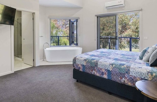 Mulwala Apartment | Mulwala Lakeside Townhouse #1