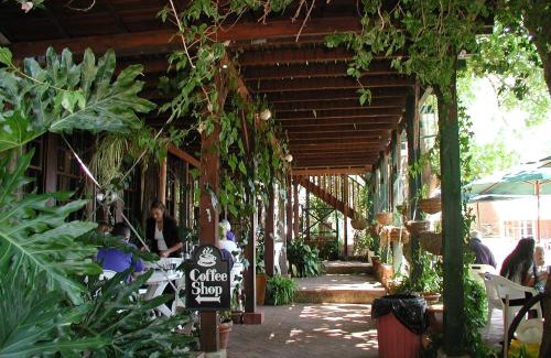 Mundaring Hotel | Mundaring Weir Hotel
