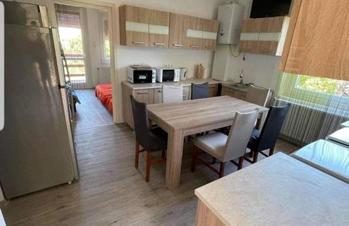 Sajoszentpeter Apartment | Munkásszállás