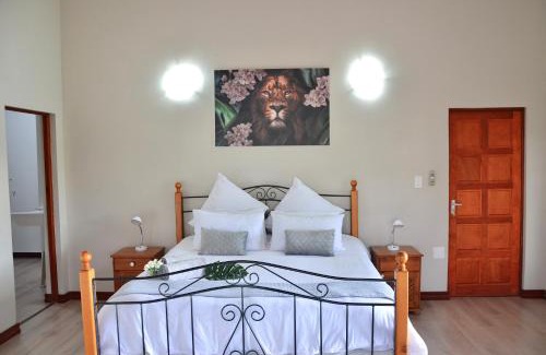 Hammanskraal Cabin | Muqurati Lodge - Dinokeng Game Reserve