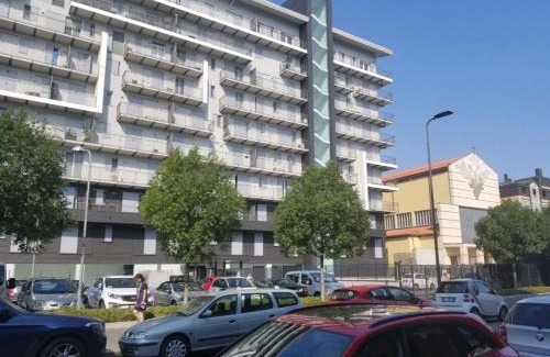 Lorenteggio Apartment | Murialdo 3