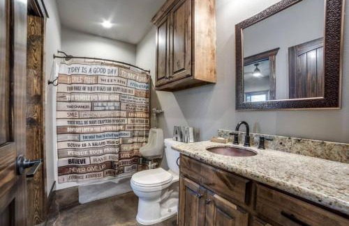 Goliad House | Murphco Ranch