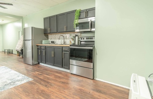 Adams House | Murphy Bed & Theater