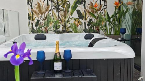 Ammoudara Apartment | Muse by the beach with Jakuzzi