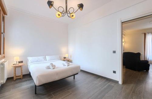 Uribarri Apartment | Museo Funicular City Center by Next Stop Bilbao