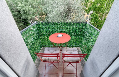 San Donato-San Vitale House | Music room with shared bathroom and private balcony