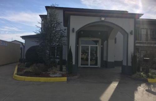 Muskogee Hotel | Muskogee Inn and Suites