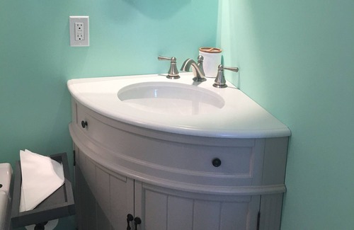 Whitchurch-Stouffville House | Musselman's Lake Private Lane on Private Lake 45 min from TO
