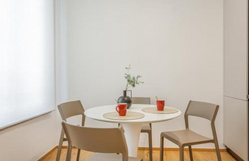 Buon Pastore-Sant'Agnese-San Damaso Apartment | Mutina Domus - Comfort and elegance in the center