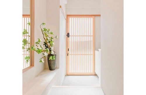 Yamashina House | Muyusha Westernstyle Kyomachiya 2story buildin / Kyoto Kyōto