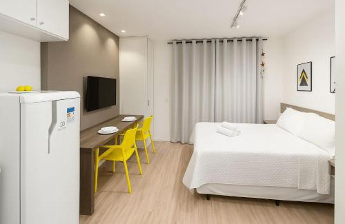 Bras Apartment | MV 126A Gracioso Apartamento Em Frente Ao Metrô Brás! - Rua Coronel Mursa, 56 - Brás