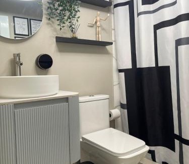 Sabana Abajo Apartment | MV Hideaway- 5 mins from airport