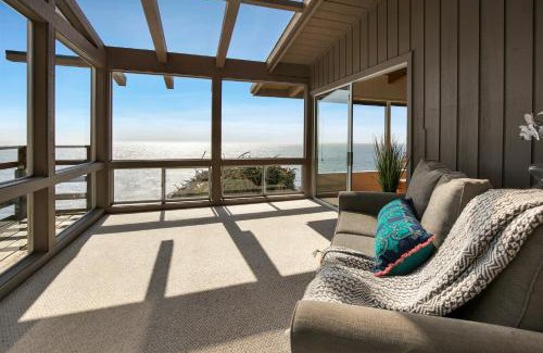 Carmel House | Mv45 Edge of the ocean estate Carmel by the Sea