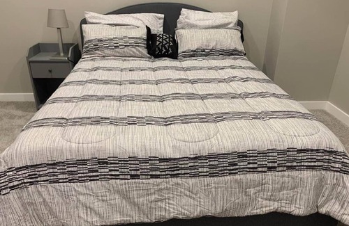 Barkley House | My Bellingham Home all classic - King Beds