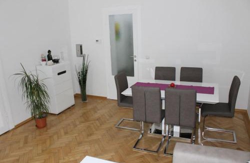 Stuwerviertel Apartment | my happy place