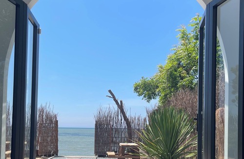 Phan Rang House | My Hoa Oceanfront Home