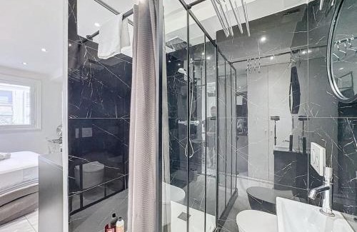6th Arrondissement Apartment | My home créqui 1