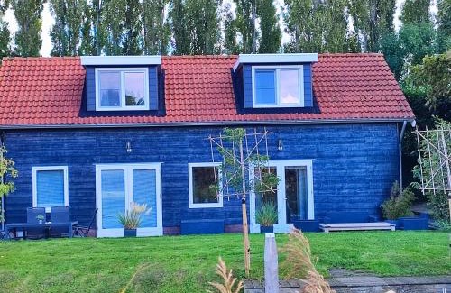Dinteloord House | My Lodge