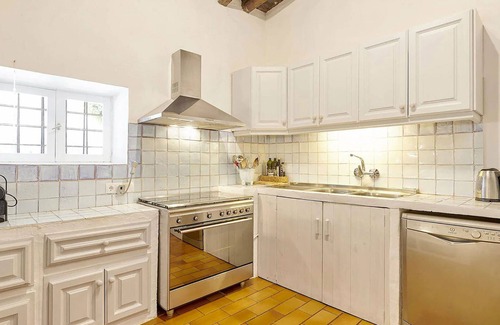 Can Furnet Villa | My Rental Homes - Villa Roger with private pool, BBQ and large garden