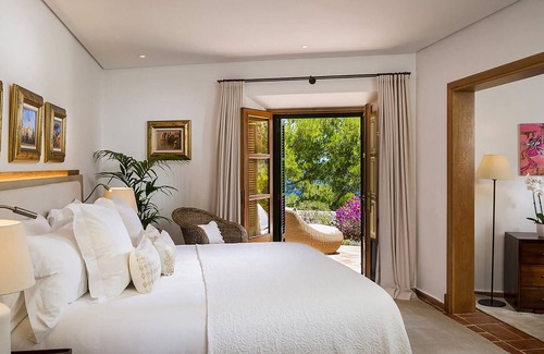 Banyalbufar Villa | My Rental Homes | Villa Turchese with fantastic sea view and heated pool